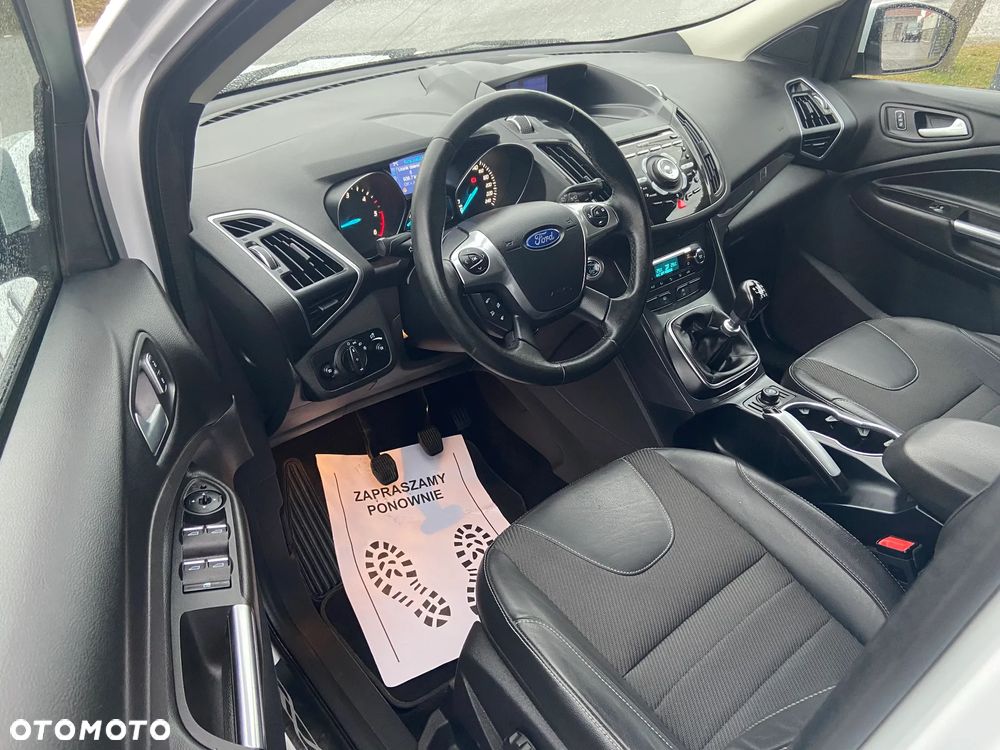 Ford Kuga 2.0 TDCi 4x4 Titanium - 22