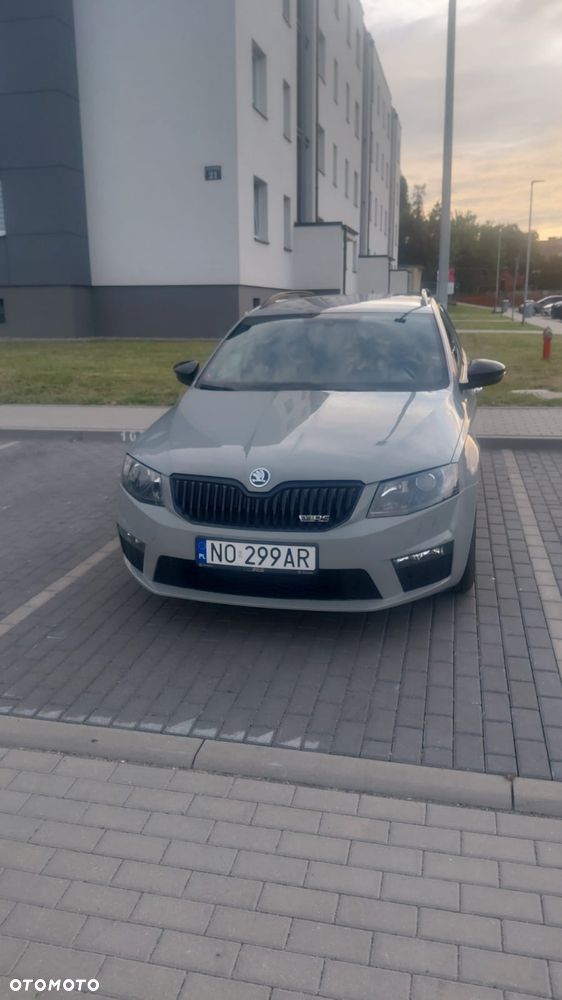 Skoda Octavia 2.0 TSI (Green tec) DSG RS - 2