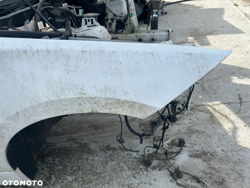 BŁOTNIK PRAWY PRZÓD BMW E87 - 4