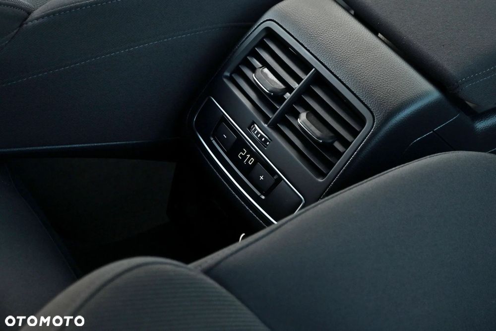 Audi A4 Avant 40 TDI S tronic quattro - 25