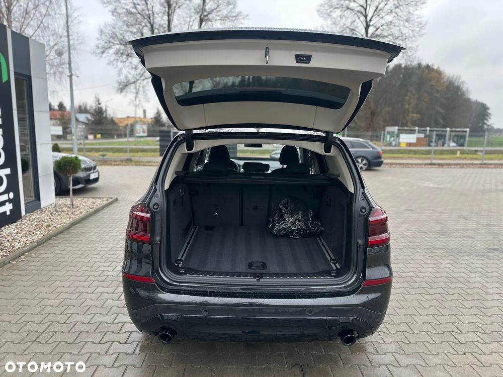 BMW X3 xDrive20d - 10