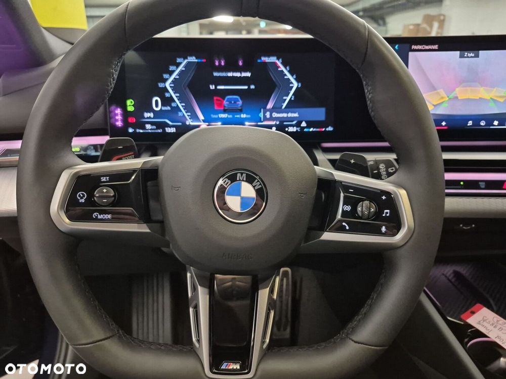 BMW Seria 5 520d mHEV M Sport - 11