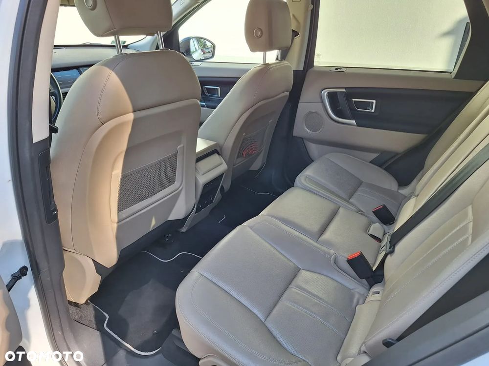 Land Rover Discovery Sport 2.0 Si4 HSE - 29
