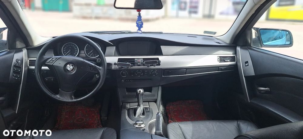 BMW Seria 5 - 25