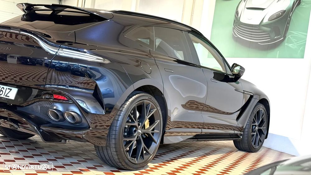 Aston Martin DBX 707 - 8
