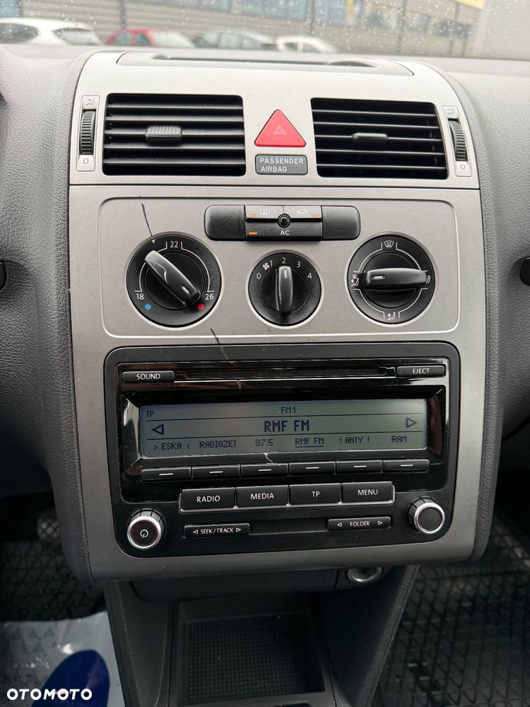 Volkswagen Touran 1.9 TDI Trendline - 35