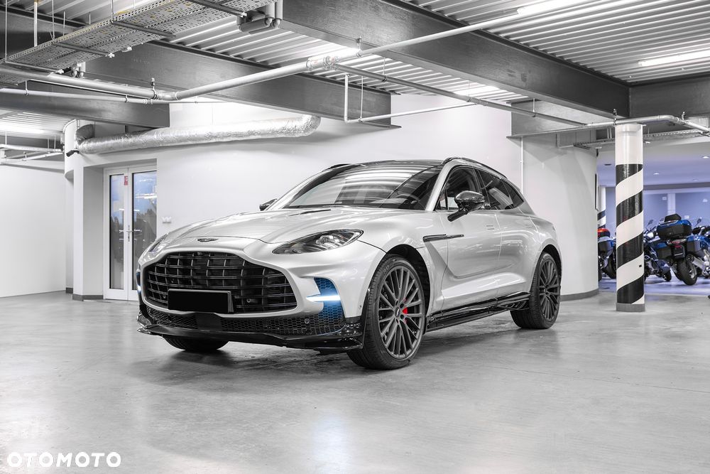 Aston Martin DBX707 - 1