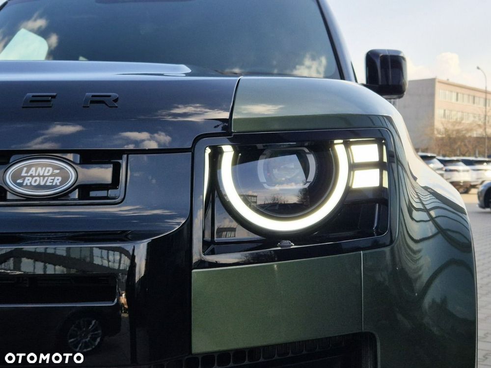 Land Rover Defender 110 D350 X - 17