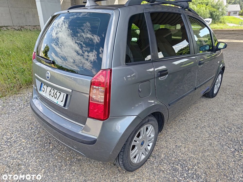 Fiat Idea 1.4 16V Dynamic - 12