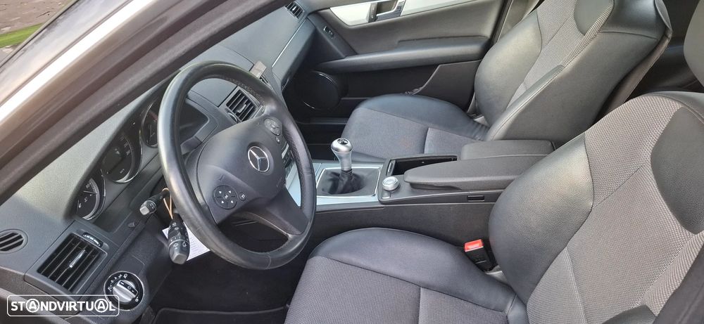 Mercedes-Benz C 220 CDi Avantgarde BlueEfficiency - 10