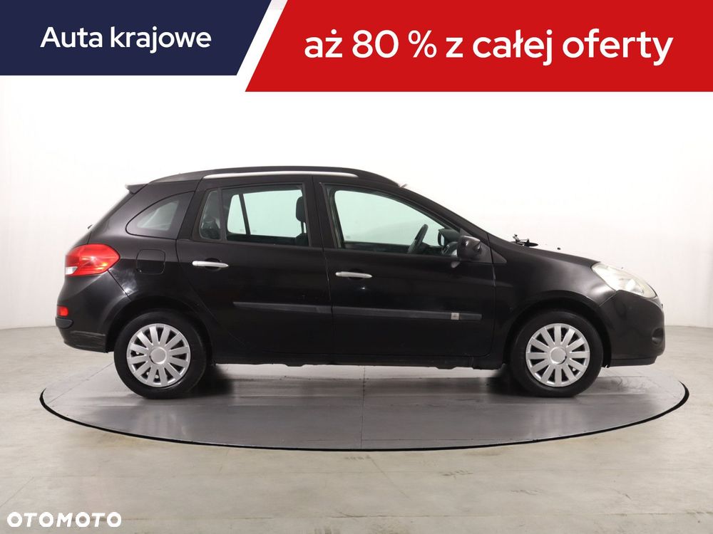 Renault Clio - 8