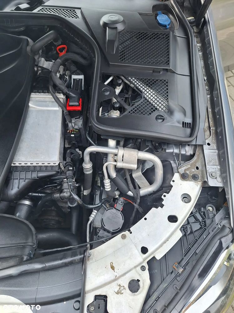 Mercedes-Benz Klasa C 180 Avantgarde - 19