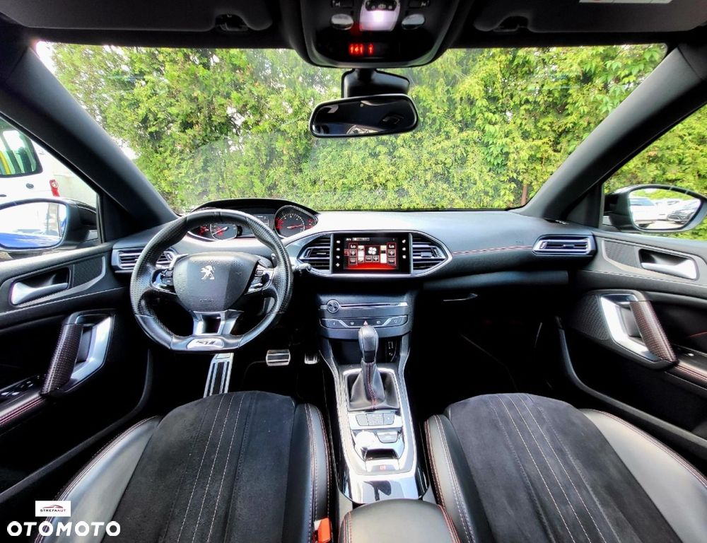 Peugeot 308 - 25