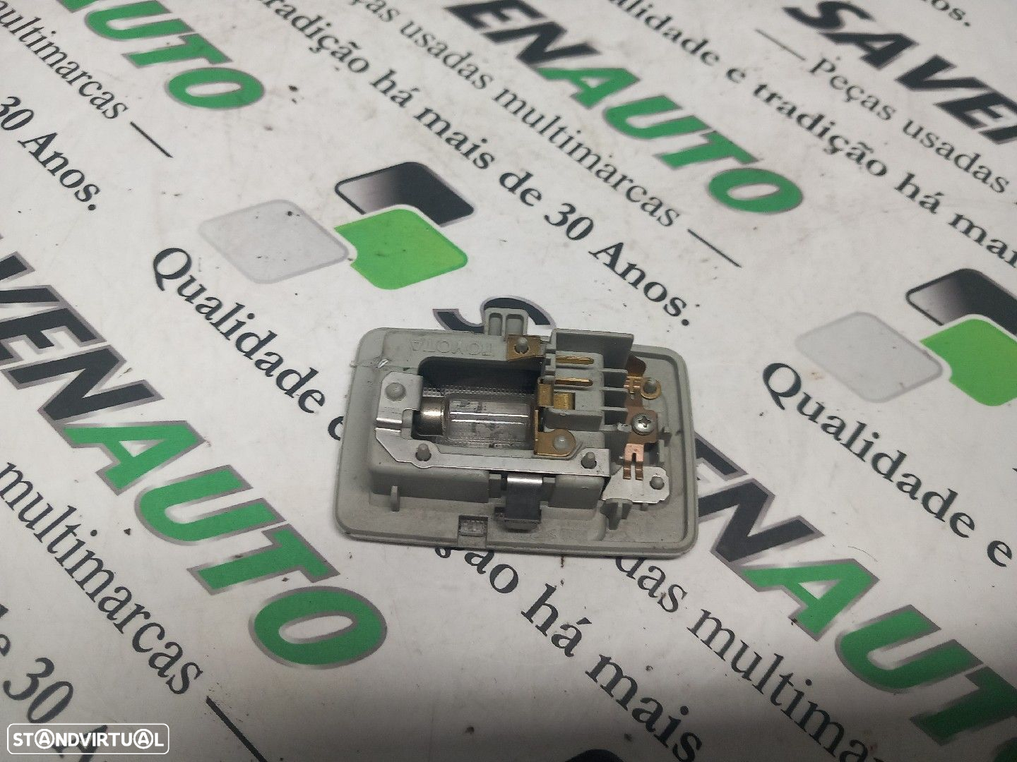 Plafonier / Botão Luz Tecto Toyota Auris (_E18_) - 2