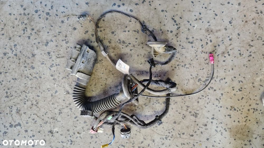 MERCEDES C KLASA W205 WIĄZKA INSTALACJA DRZWI LEWY PRZÓD A2055404601 - 2