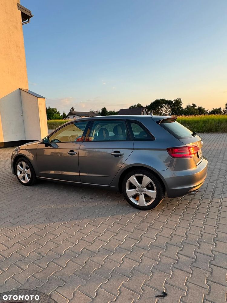 Audi A3 Sportback 2.0 TDI - 2