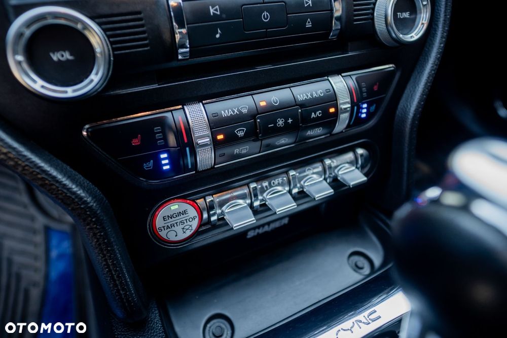 Ford Mustang 5.0 V8 GT - 25