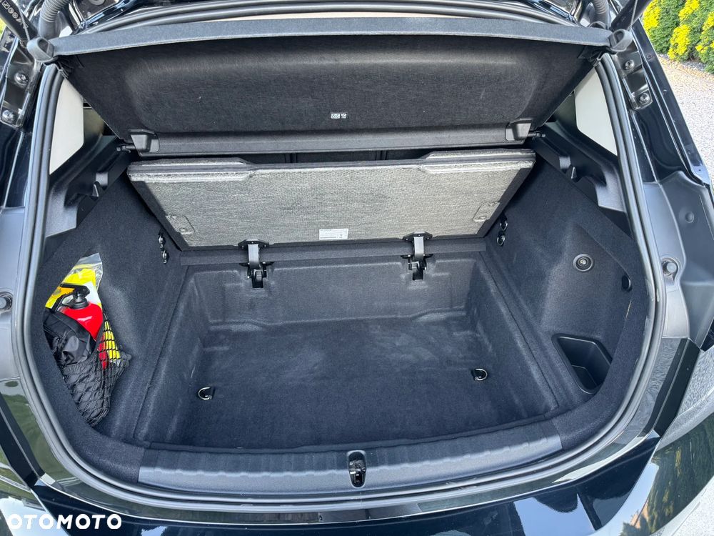 BMW Seria 2 218d Advantage sport - 12