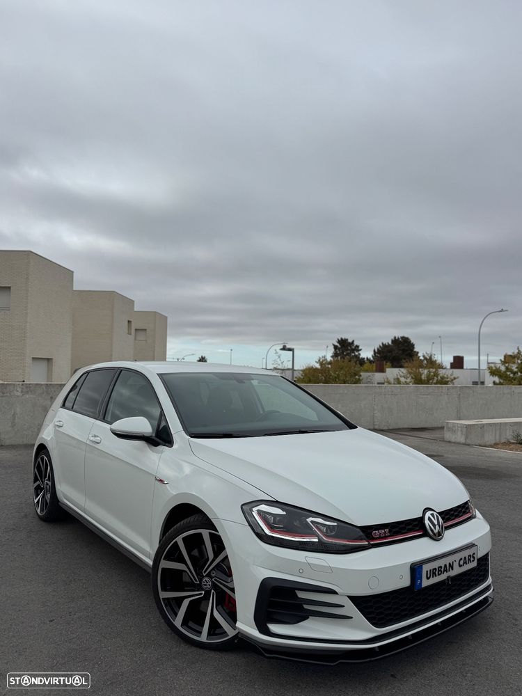 VW Golf 2.0 TSI GTI DSG Performance - 2