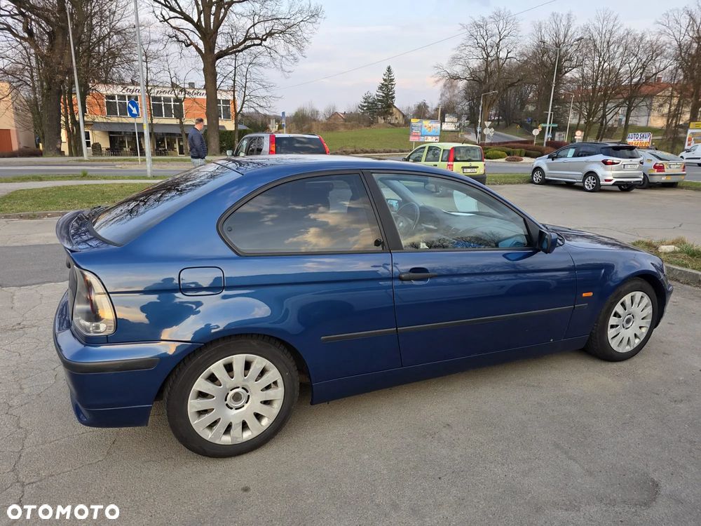 BMW Seria 3 320td - 6