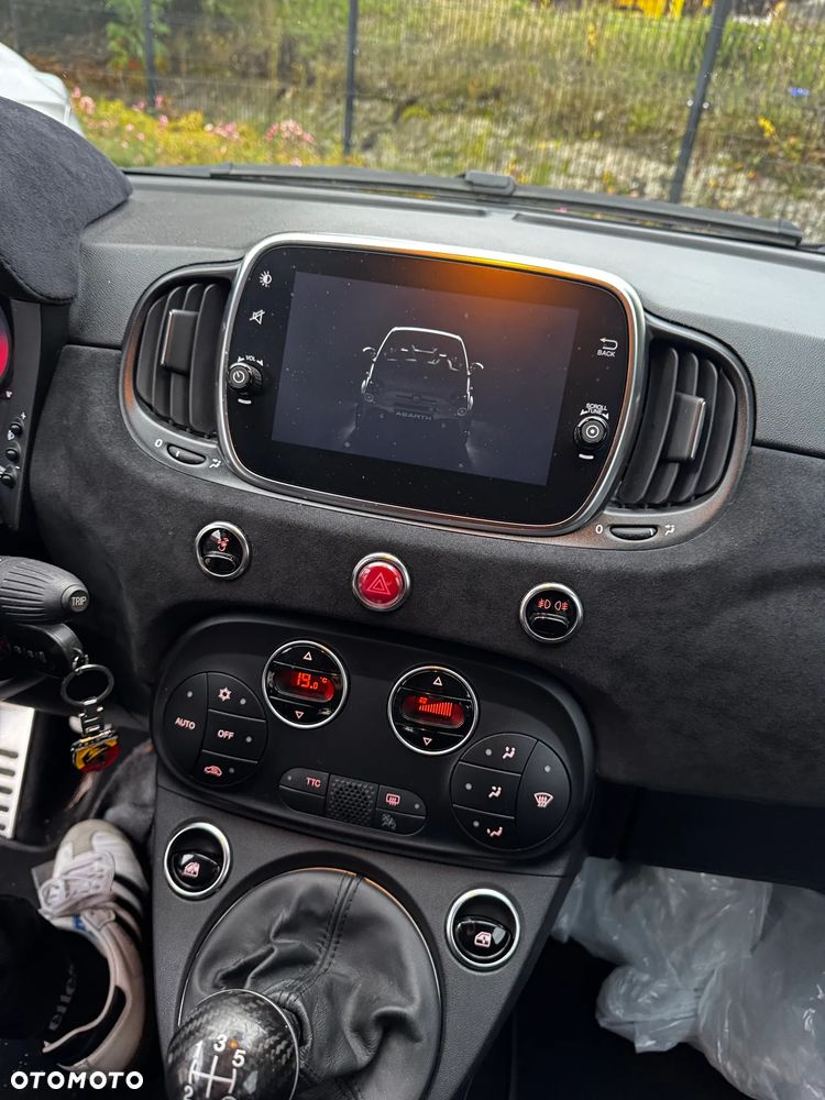 Abarth 595C 1.4 T-Jet 16v Competizione - 12
