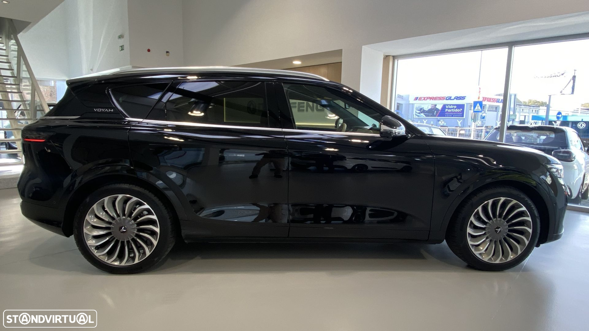 Voyah Free 107 kWh Luxury - 2