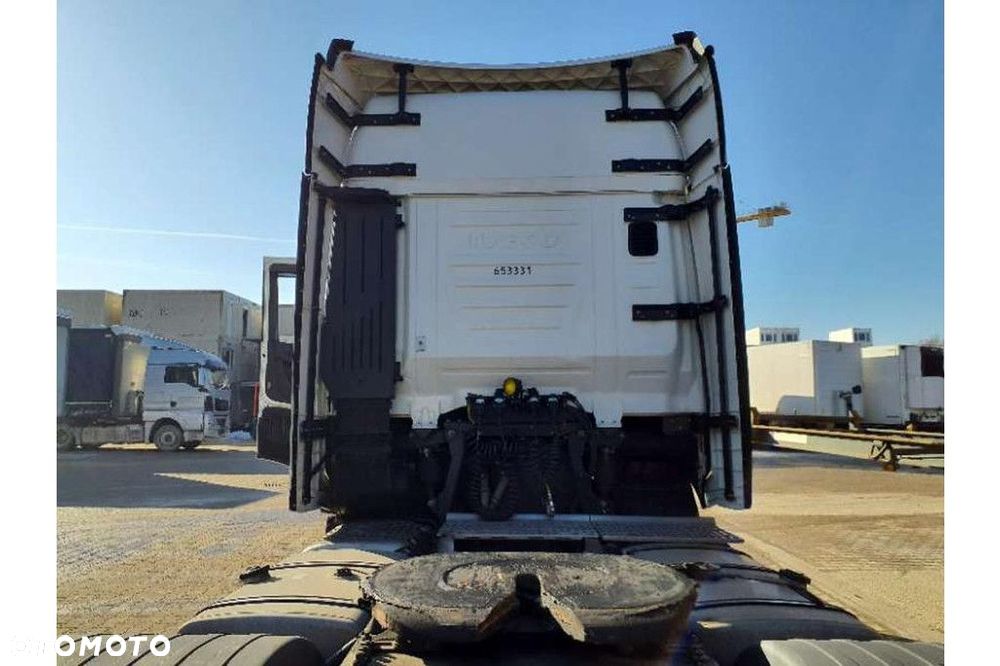 Iveco Vehicle Tractor 4x2 Standard - 6
