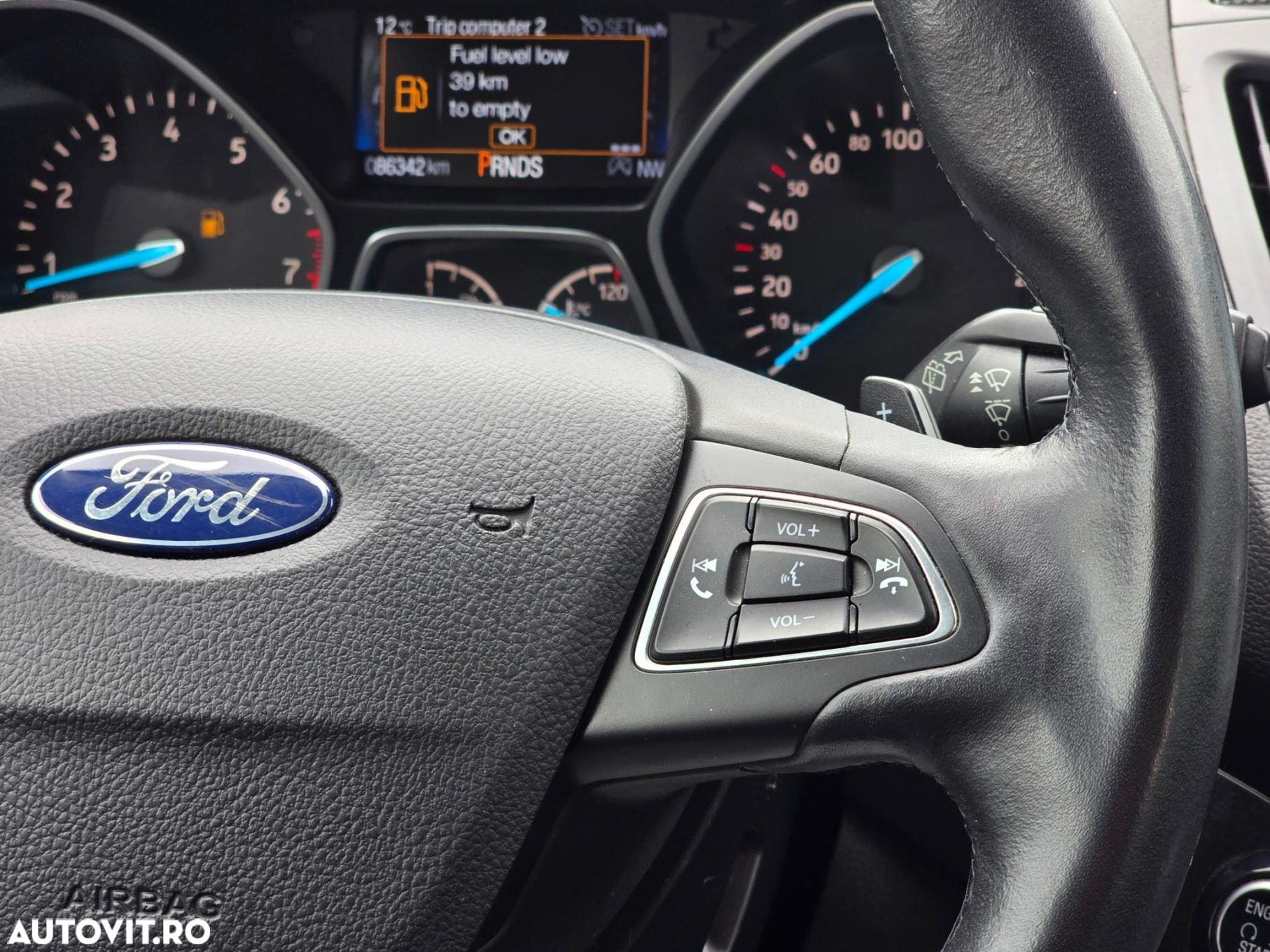Ford Kuga - 15