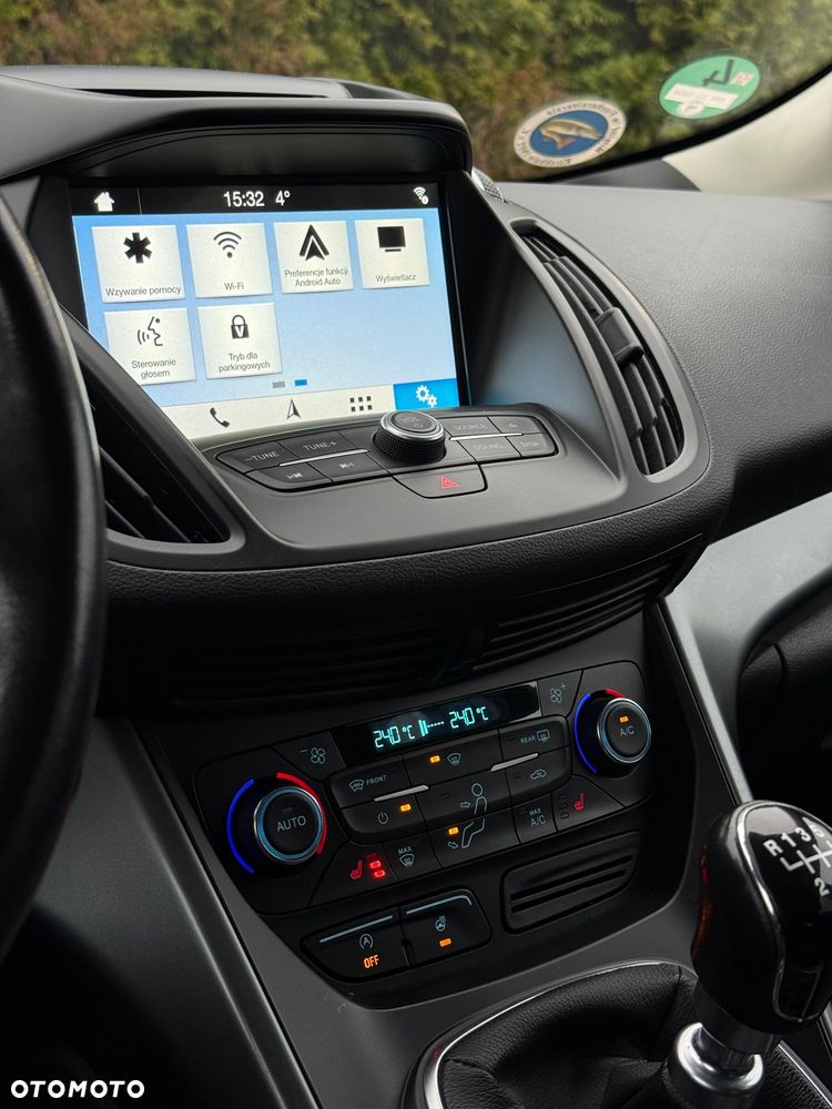 Ford Kuga 1.5 EcoBoost 2x4 SYNC - 24