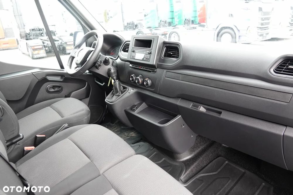 Renault MASTER / BLASZAK / FURGON / BRYGADÓWKA 7 MIEJSC / ZABUDOWA / POLSKI SALON / JEDEN WŁAŚCIEL - 35