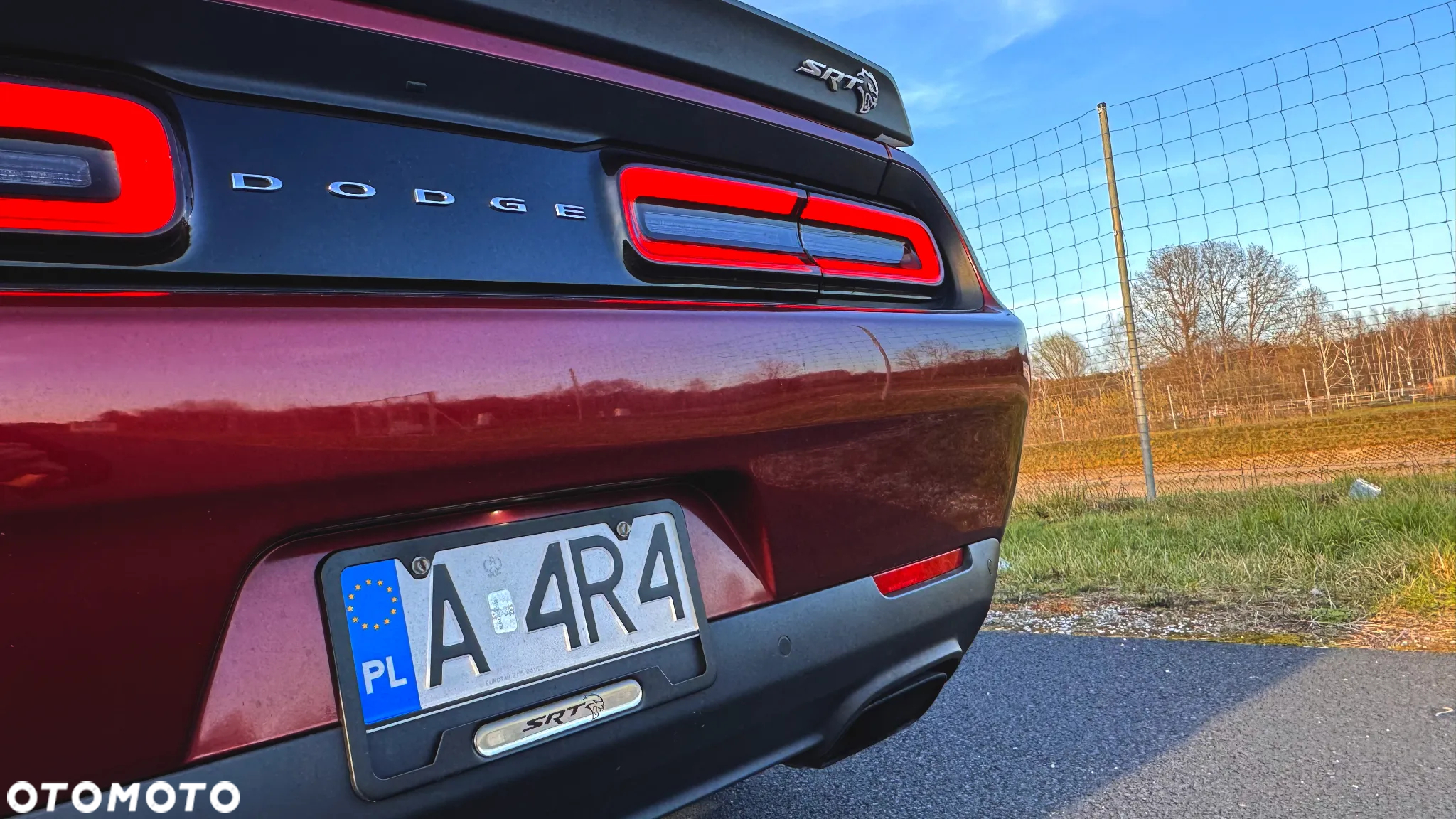 Dodge Challenger 6.2 Hellcat - 12