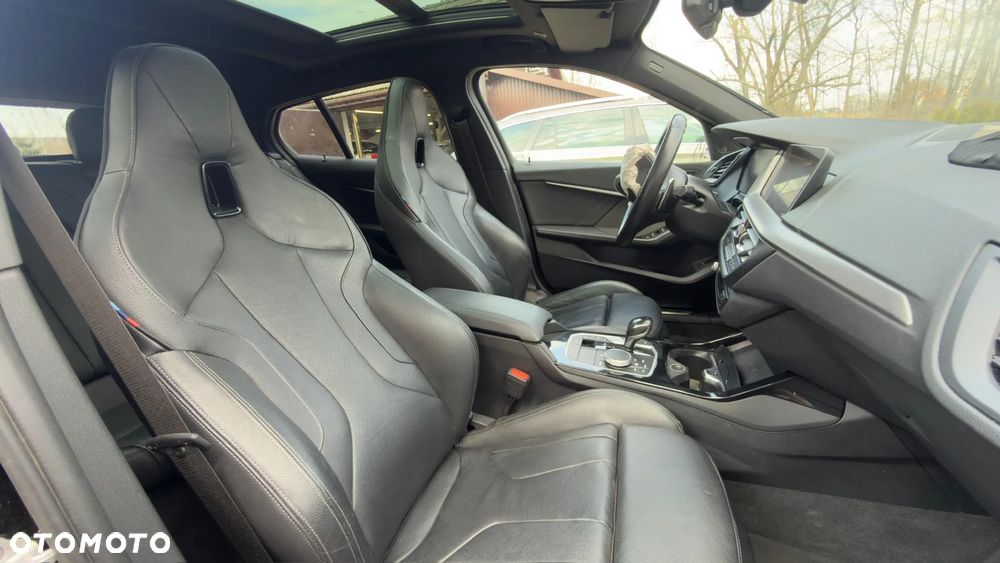 BMW Seria 1 M135i xDrive - 16