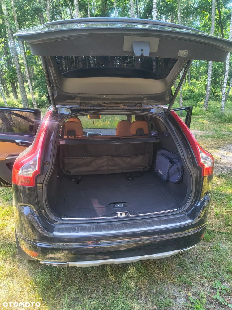 Volvo XC 60 - 6