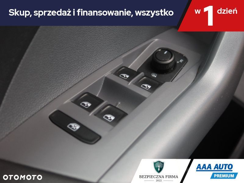 Volkswagen T-Cross - 18