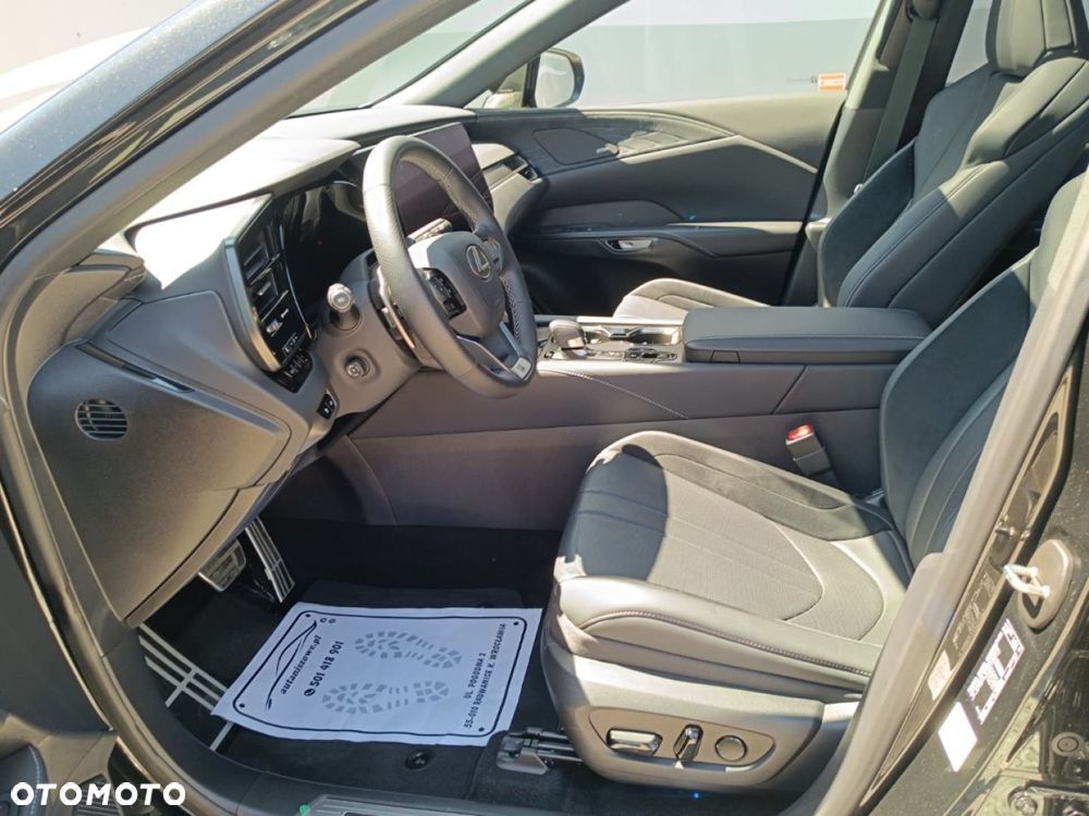 Lexus RX - 19