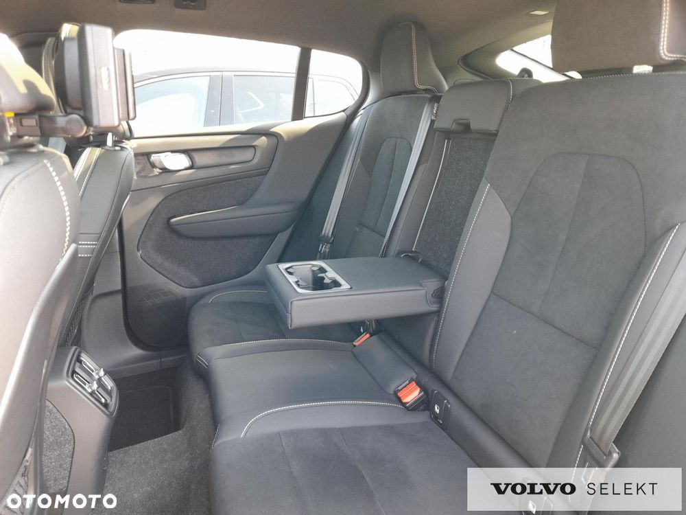 Volvo C40 - 17