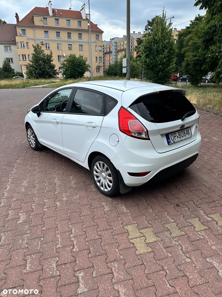 Ford Fiesta 1.5 TDCi Titanium - 4