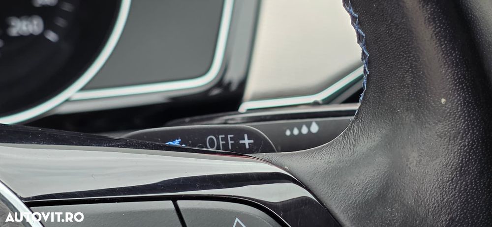 Volkswagen Passat - 19