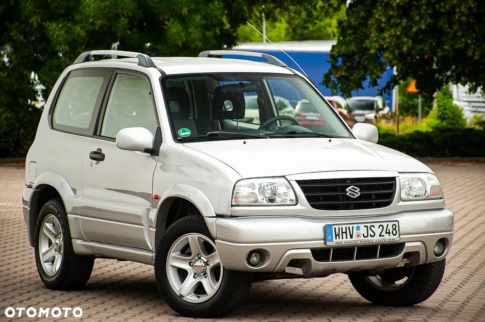 Suzuki Grand Vitara 1.6 - 2
