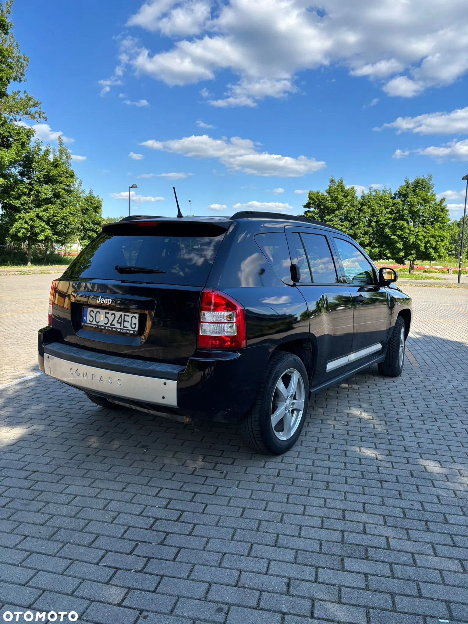 Jeep Compass - 8