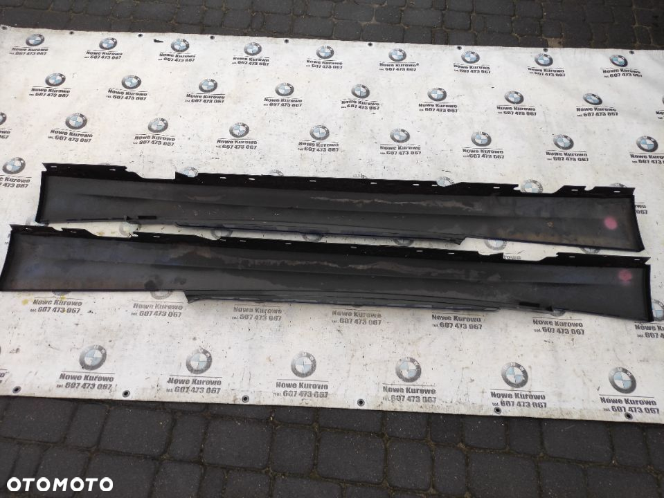 BMW E81 Listwa Progowa Próg Nakładka Prawa Montegoblau - 9