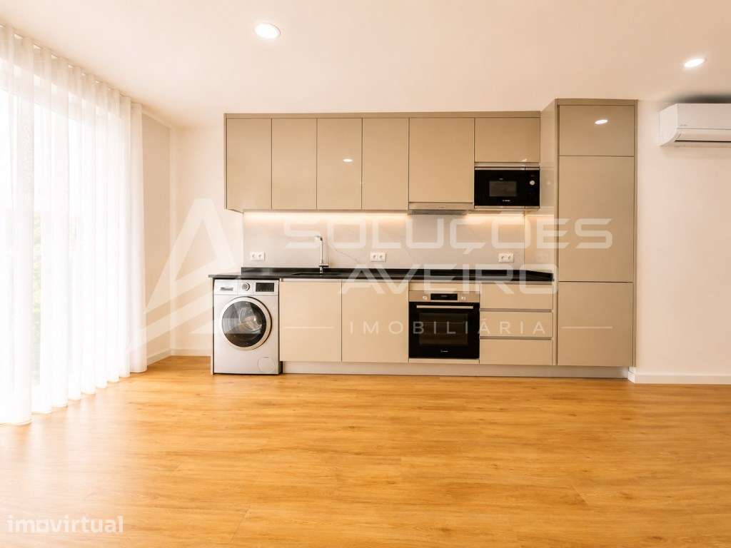 Apartamento T1 Novo e Pronto Habitar - Centro de Aveiro - Grande imagem: 2/9