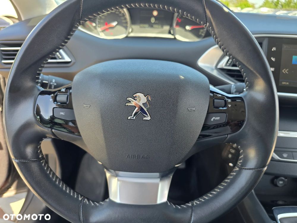 Peugeot 308 - 26