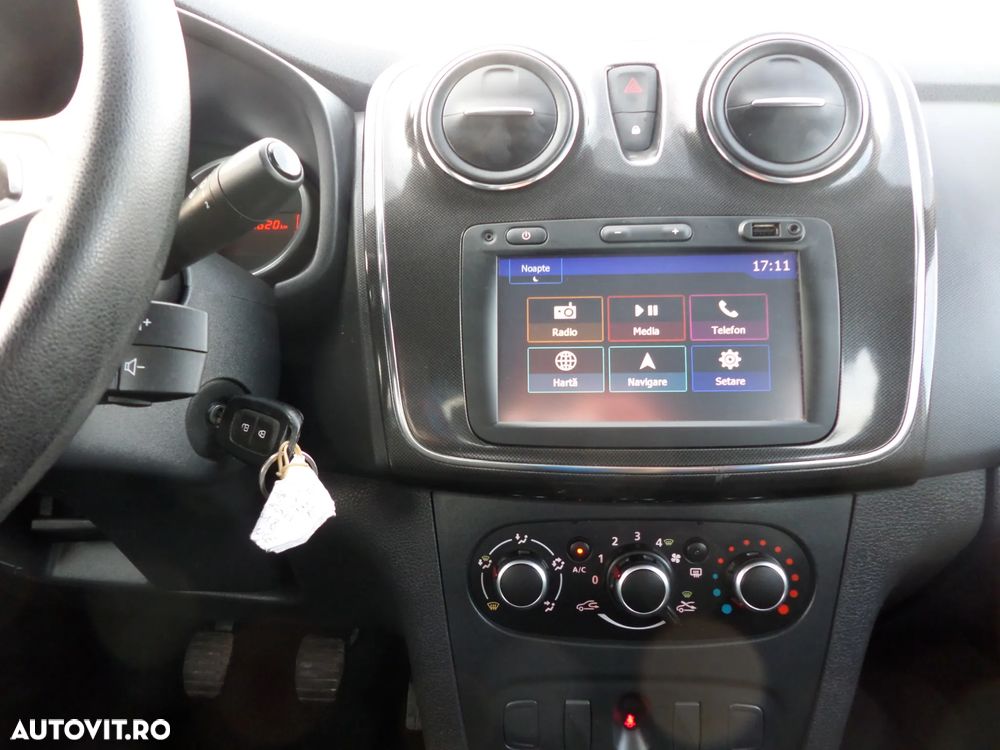 Dacia Logan 0.9 TCe Laureate - 30