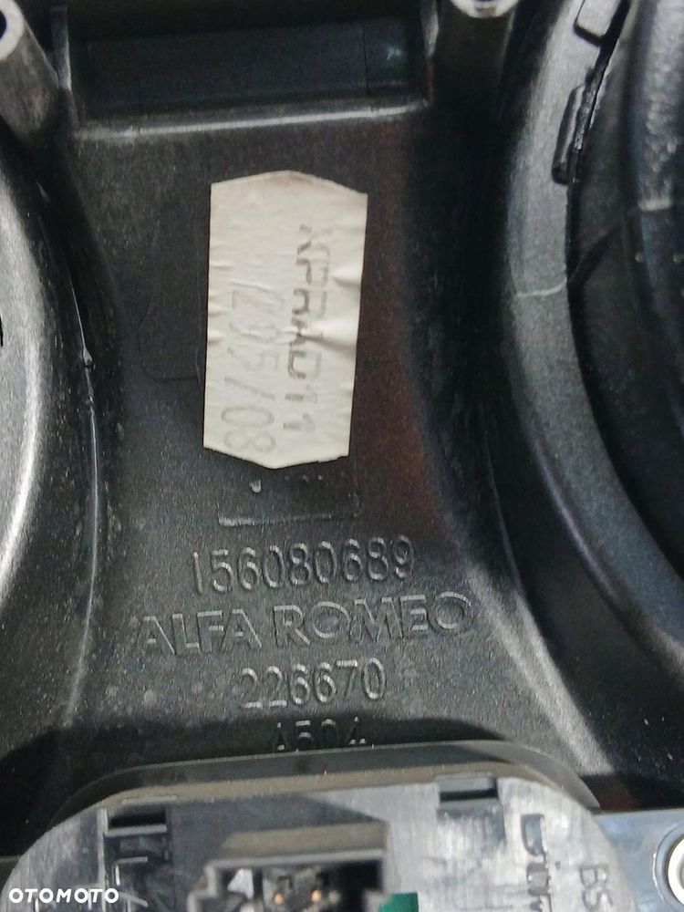 kratki nawiewu środek alfa romeo mito 156080689 - 3