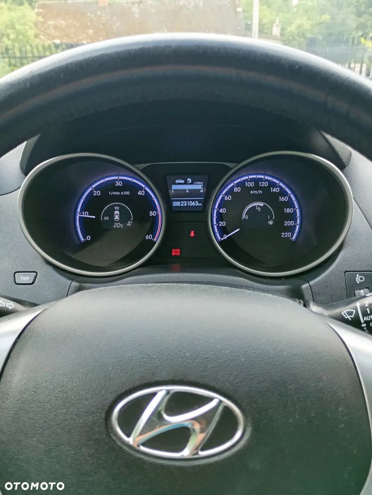 Hyundai ix35 1.7 CRDi Premium 2WD - 13