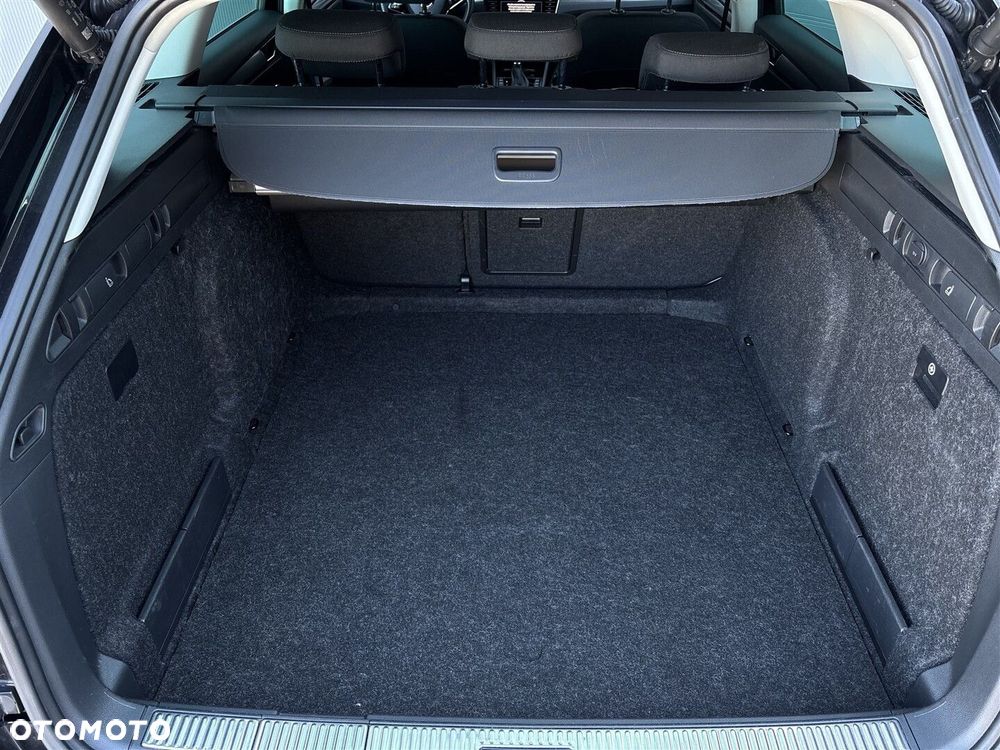 Skoda Superb 2.0 TDI SCR Style DSG - 11