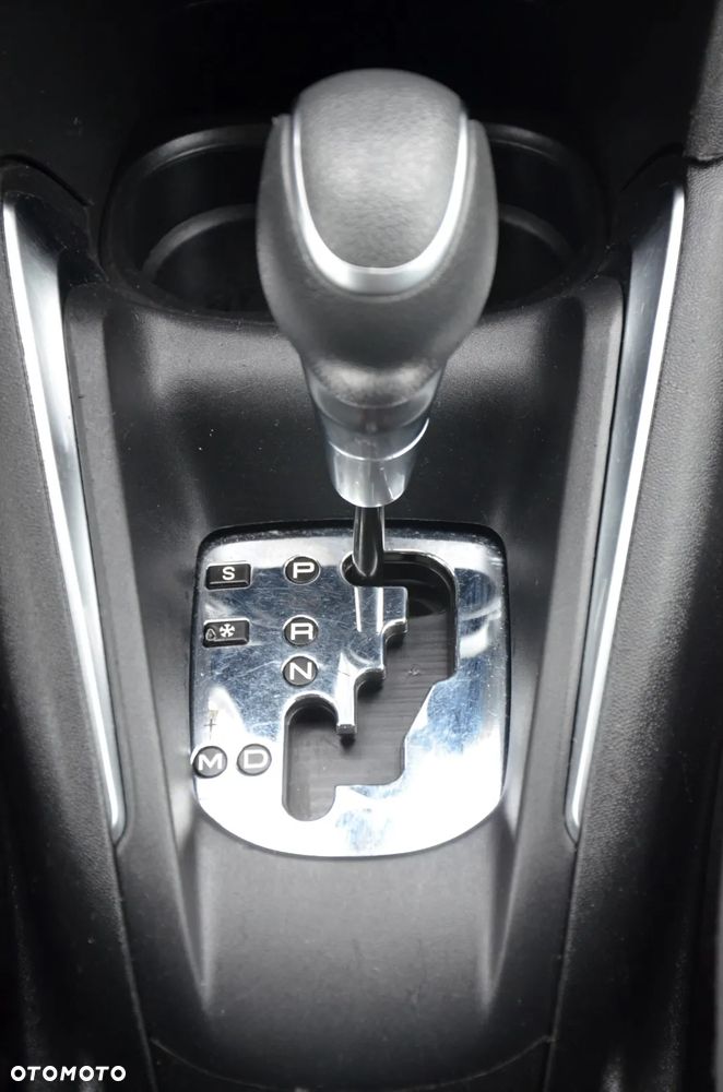 Peugeot 208 PureTech 110 Stop & Start EAT6 Allure - 19