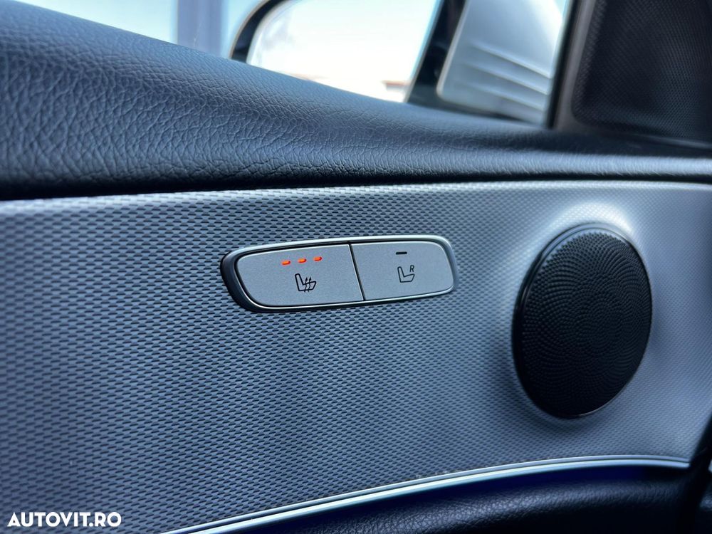 Mercedes-Benz E - 27