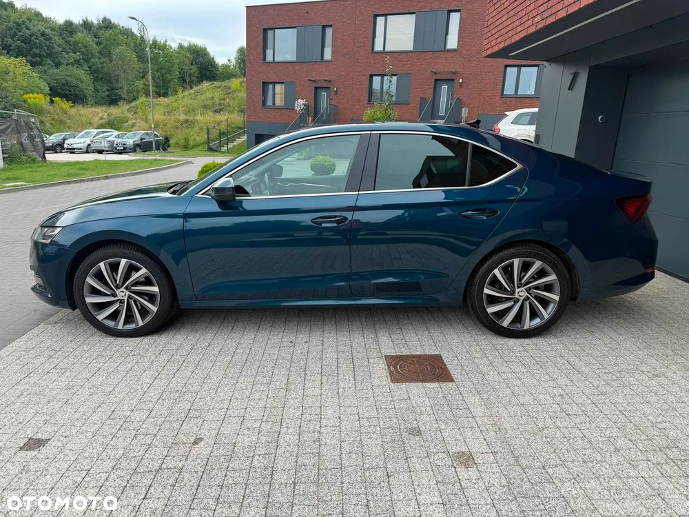 Skoda Octavia 2.0 TDI 4x4 Style DSG - 8
